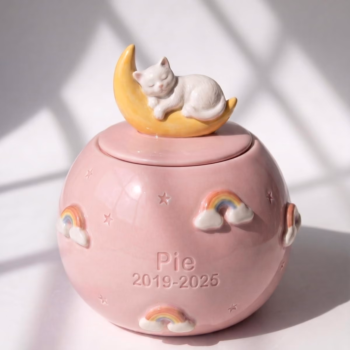 Celestial urn lid with the sculpted pet figurine